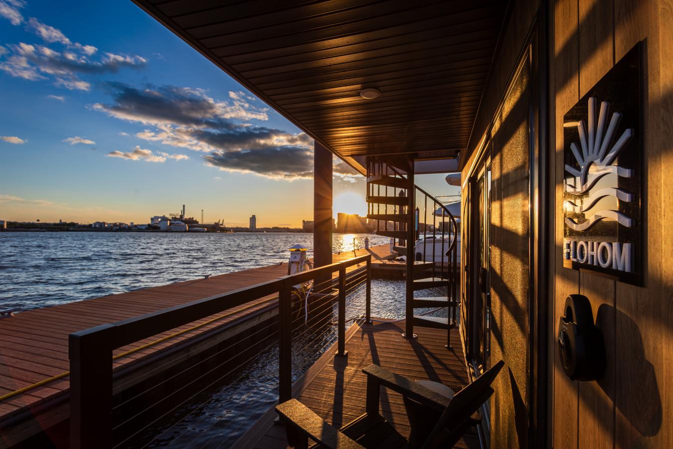 FLOHOM 7 | Harbor Hideaway