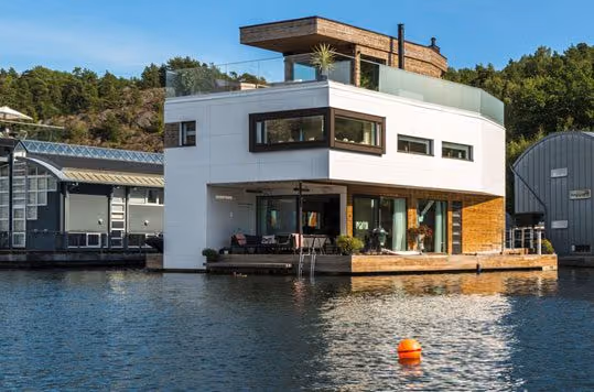 Villa W, Sweden