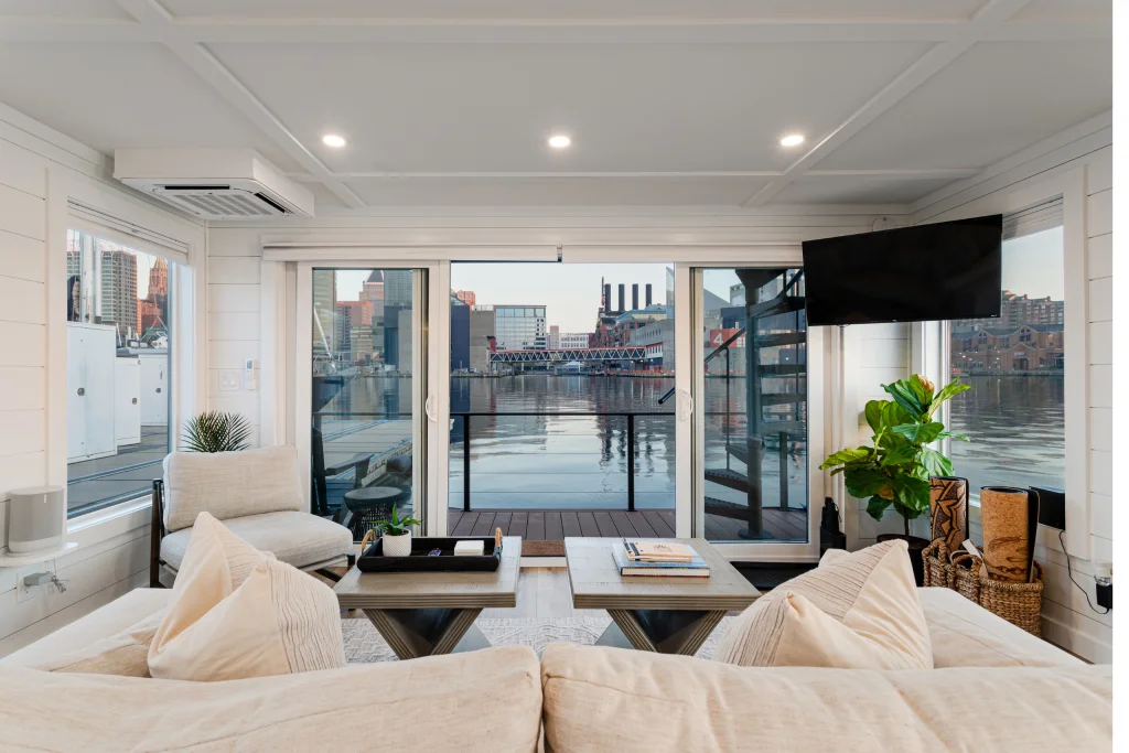 FLOHOM 1 Living Room